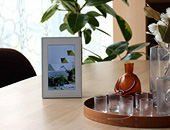 HAPPY FRAME WHITE × IDEE